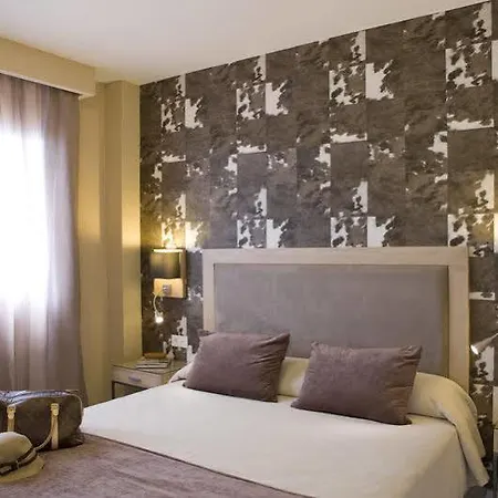 Hydros And Hotell 4*